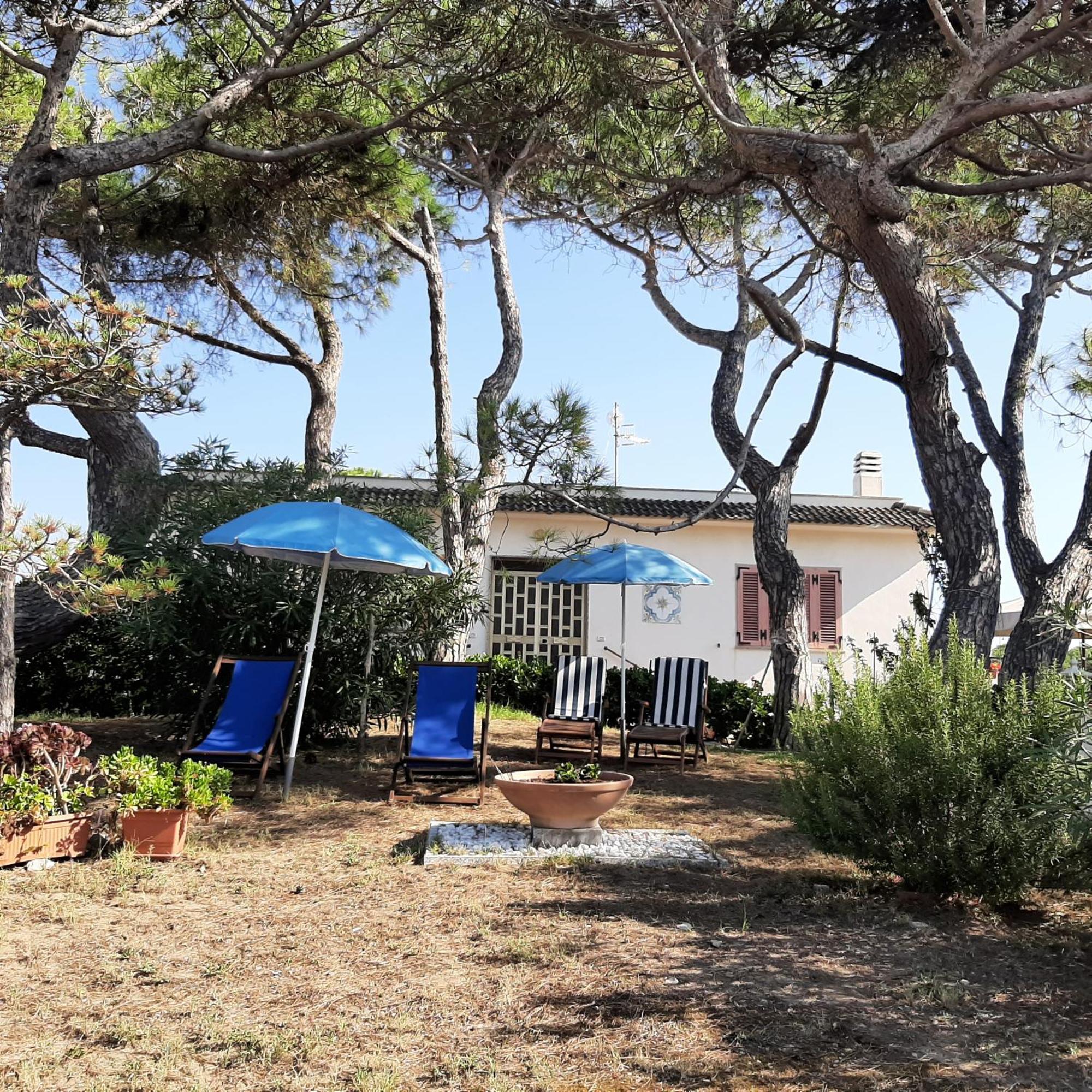 Appartamento In Villa Valentini, Fronte Mare, Giardino E Parcheggio Privato, Wifi, Dotato Di Tutti I Confort, Nel Golfo Di Gaeta Minturno Exterior photo