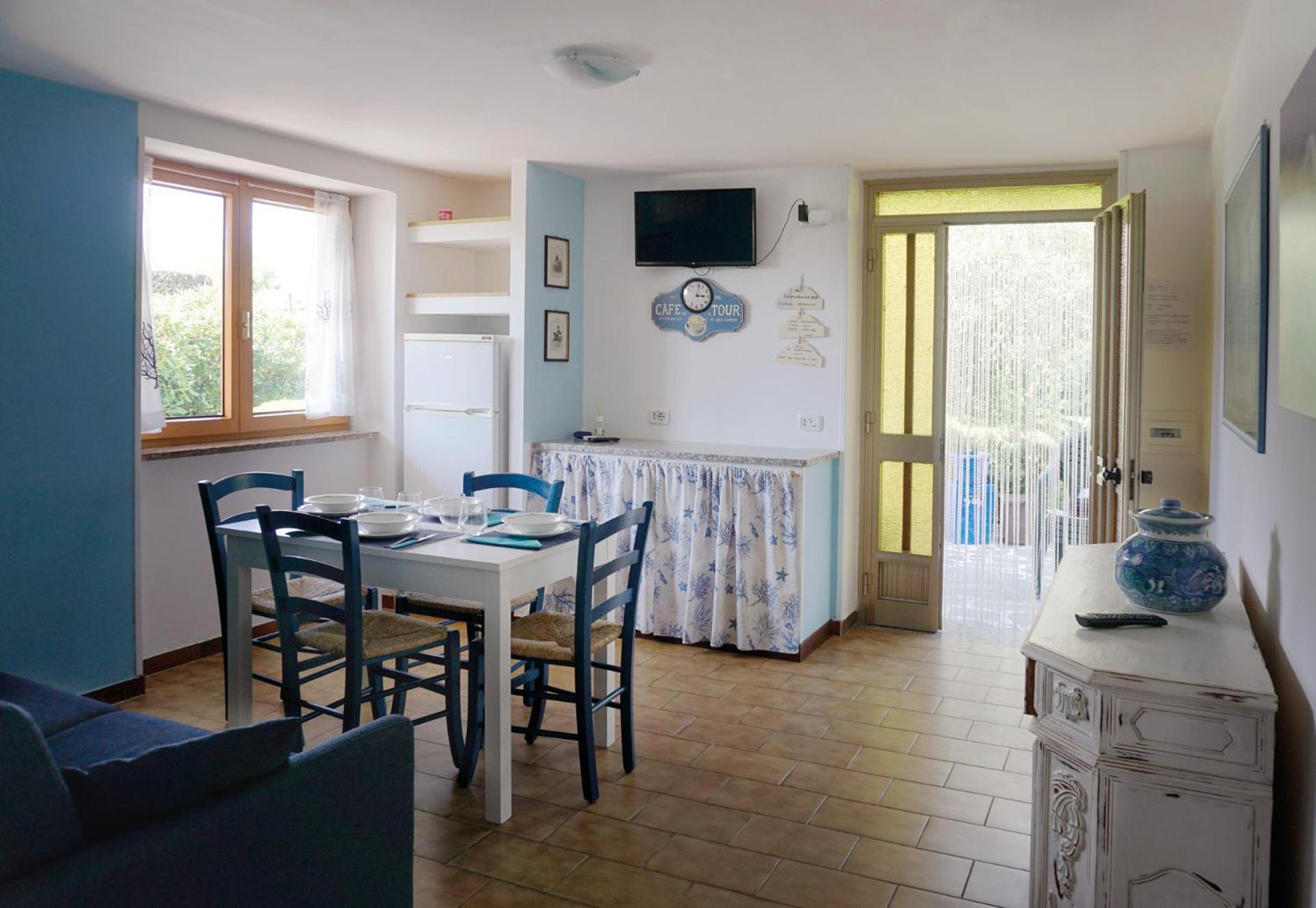 Appartamento In Villa Valentini, Fronte Mare, Giardino E Parcheggio Privato, Wifi, Dotato Di Tutti I Confort, Nel Golfo Di Gaeta Minturno Exterior photo